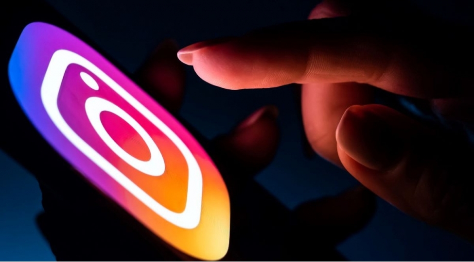 azerbaycanda-instagram-istifadechilerinin-fealligi-keskin-artib