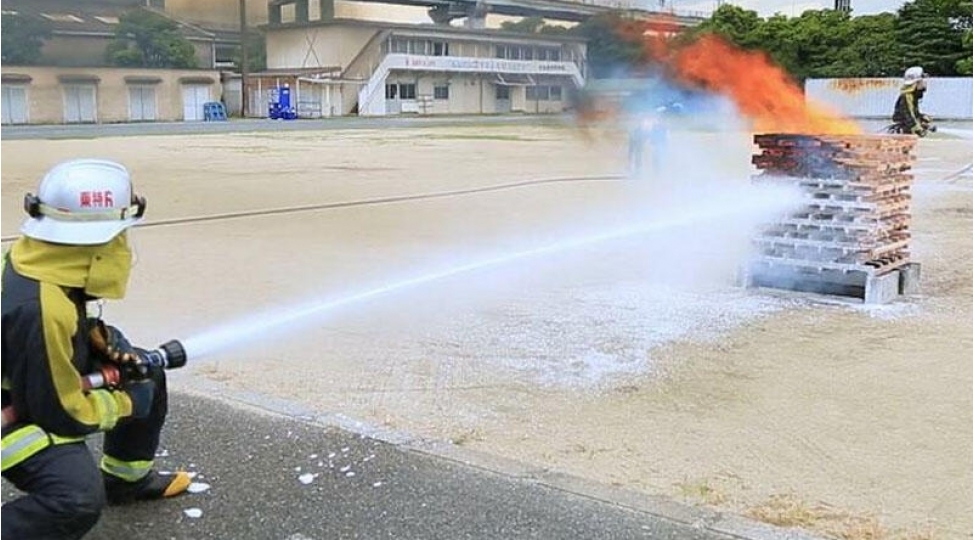 yanginlar-sabunlu-kopukle-sondurulur-video