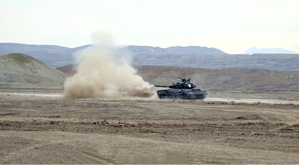 mn-heftelik-icmalini-teqdim-edib-4