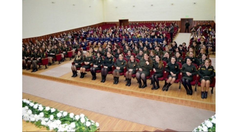 qadinlarimizin-orduquruculugundaki-xidmetleri-sheref-ve-qurur-menbeyidir-zakir-hesenov