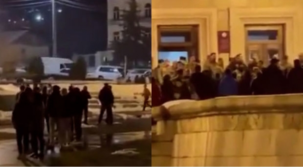 xankendide-shiven-qoparan-araikin-bashina-toplaya-bildiyi-izdiham-video