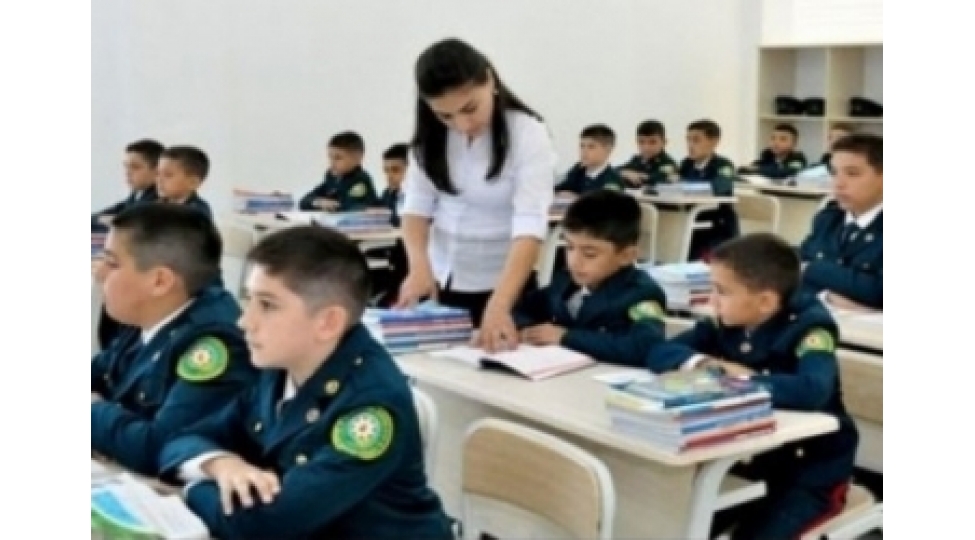 dsx-nin-xususi-mektebinin-v-sinfine-sened-qebulu-sabah-basha-chatir