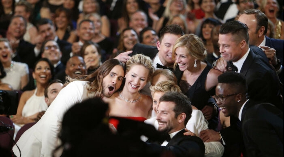 meshhurlara-qadagalar-varmish