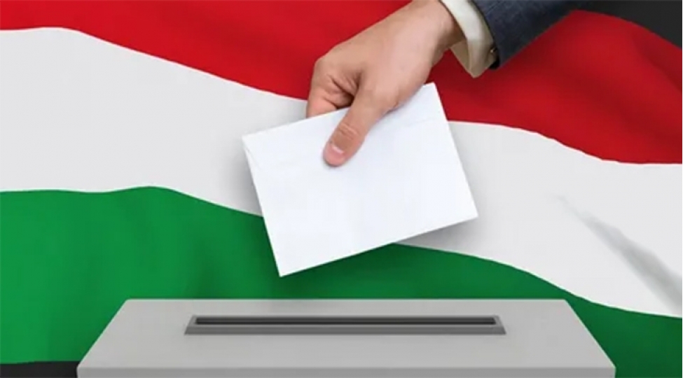 azerbaycanda-yashayan-macaristan-vetendashlari-parlament-sechkilerinde-ishtirak-edib