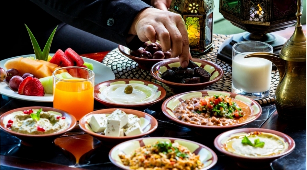 ramazanda-mede-agrisindan-qorunmaq-uchun-bunlari-edin