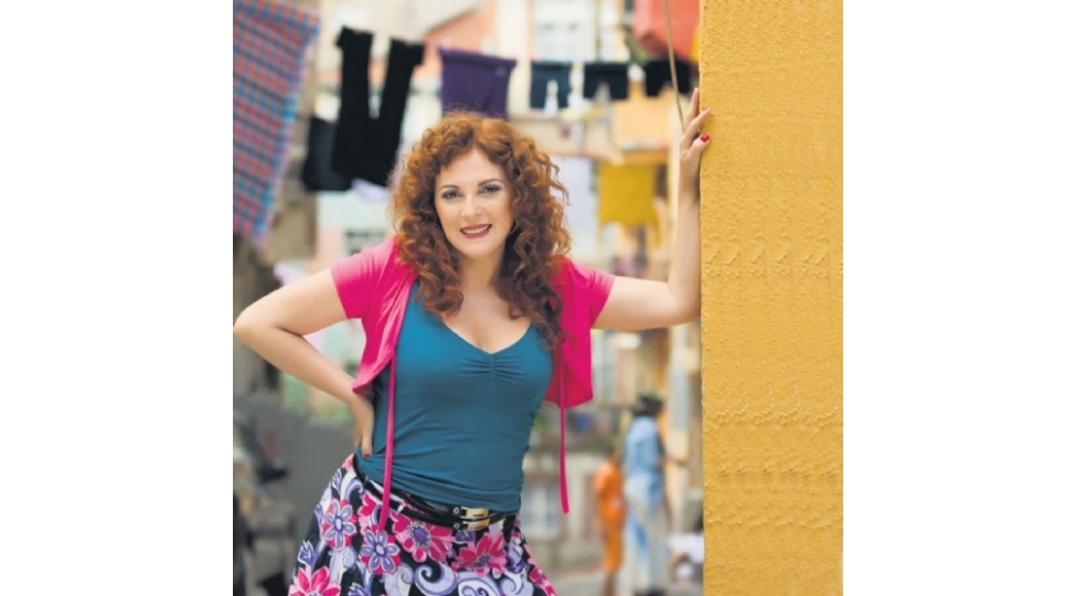 aktrisadan-gozlenilmez-etiraf-kishiler-uchun-ureyim-gedirvideo