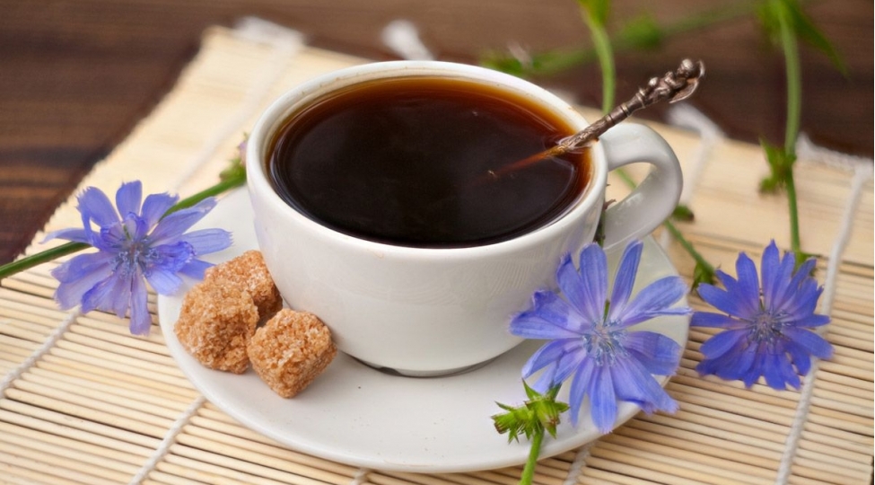 qehveni-evez-eden-ichki