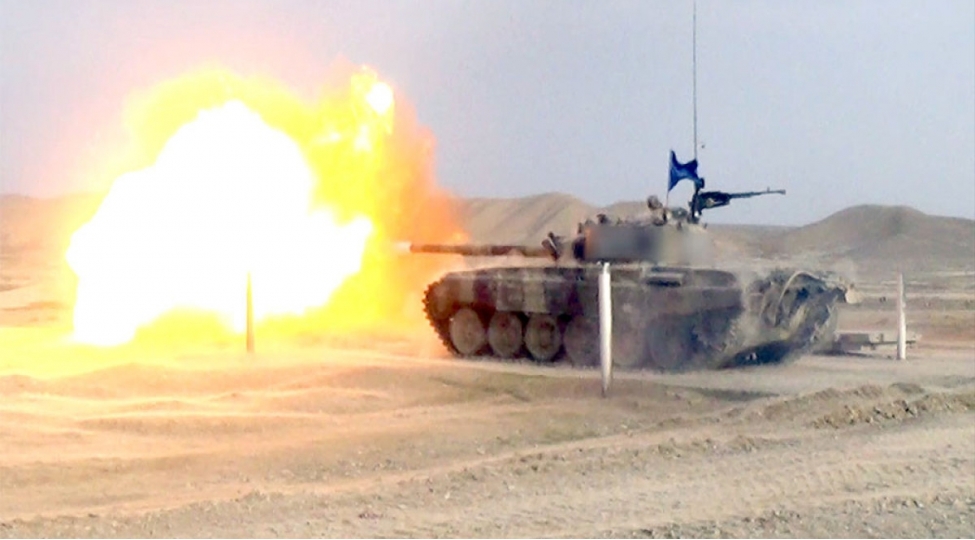 azerbaycan-ordusunda-en-yaxshi-tank-heyeti-adi-ugrunda-yarishlar-kechirilir