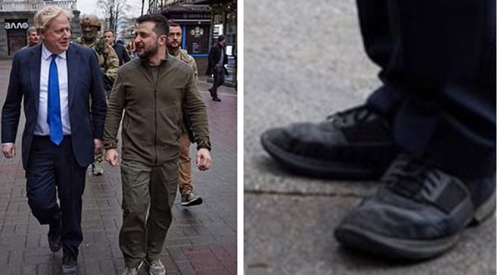 kiyevi-gezen-conson-kohne-ayaqqabisi-ile-diqqet-chekdi-fotovideo