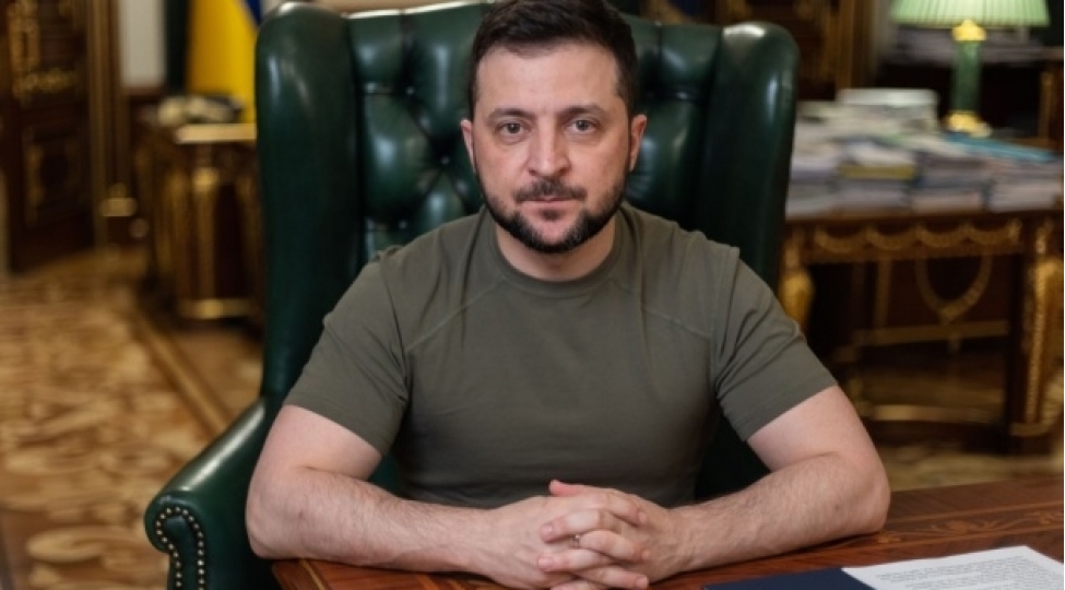 zelenski-muharibenin-100-cu-gunu-ile-bagli-videomuraciet-paylashib