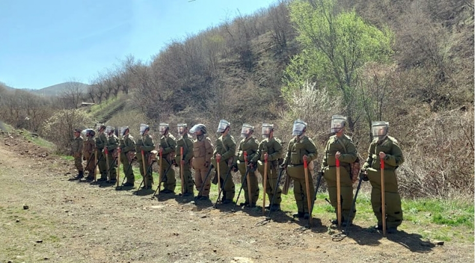 mn-muhendis-qoshunlarinin-fealiyyeti-haqqinda-melumat-yaydi