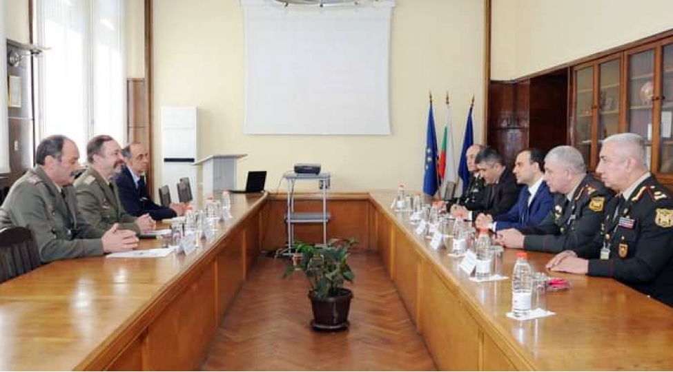 azerbaycan-numayende-heyeti-beynelxalq-konfransda-ishtirak-edib