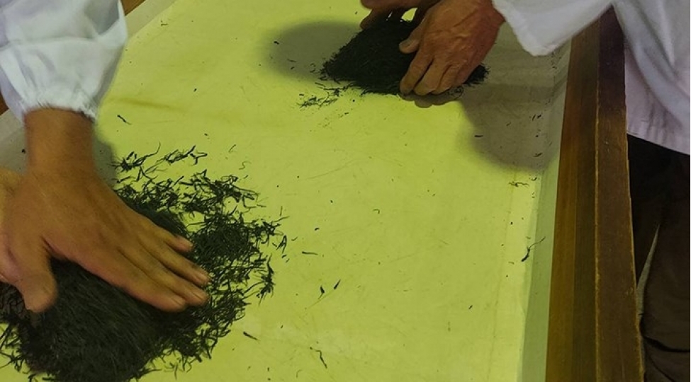 1-kiloqram-chay-196-milyona-satildi