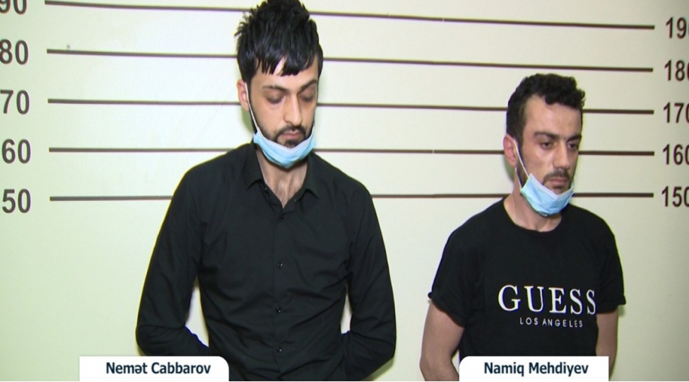 teqaudchulerin-pulunu-ogurlayan-shexsler-tutulub-video