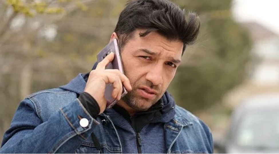 sosial-shebekeden-gundelik-gelirim-200-dollar-teshkil-edir