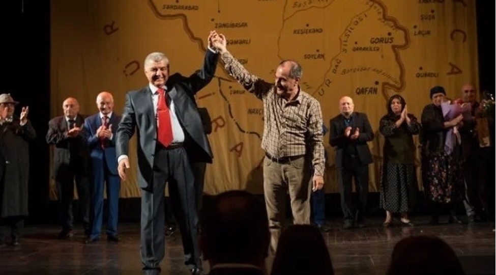 burdan-min-atli-kechdi