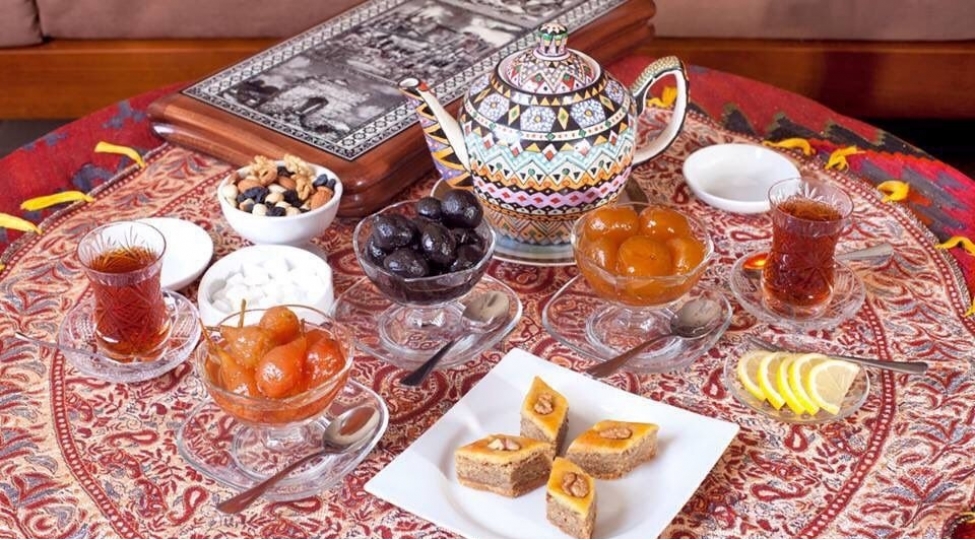 yemekden-derhal-sonra-chay-ichmek-olarmi