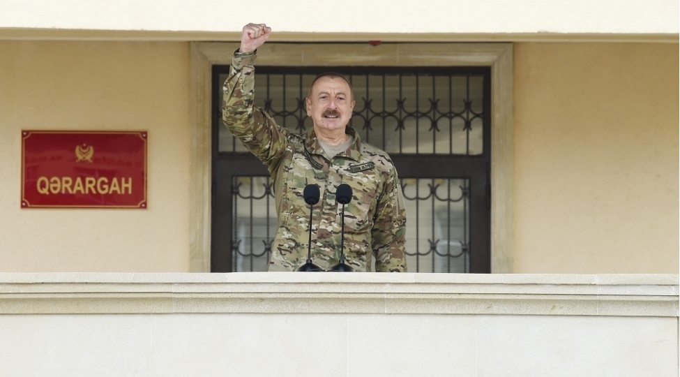 ali-bash-komandan-biz-cemi-44-gun-erzinde-300-den-chox-sheher-ve-kendi-dushmenin-elinden-aldiq