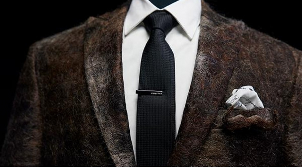 kishi-bigindan-hazirlanmish-kostyum-inanmirsiniz