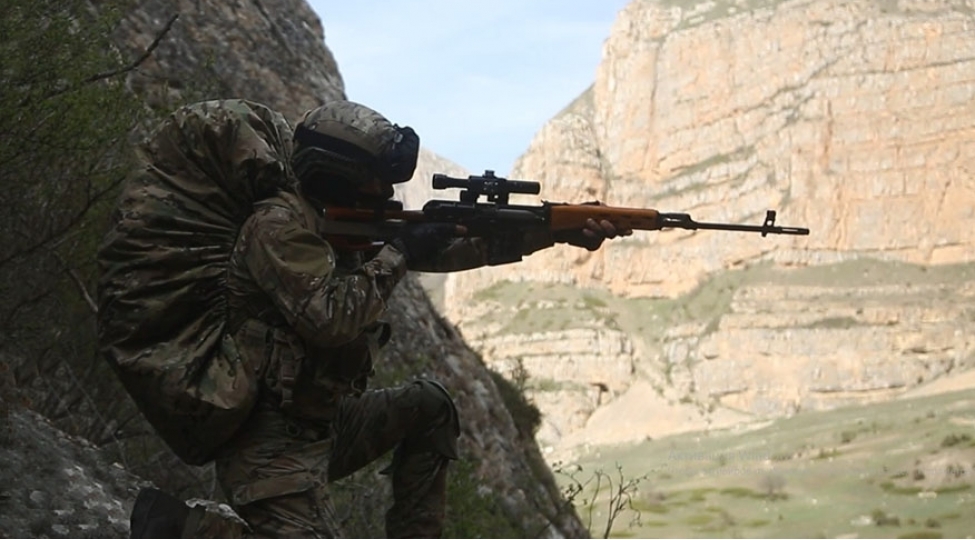 xususi-teyinatli-quvvelerde-taktiki-xususi-telim-kechirilir