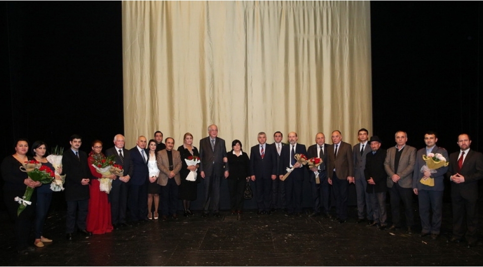 burdan-min-atli-kechdi-eserinde-ermeni-shovinizminin-bedii-eksi