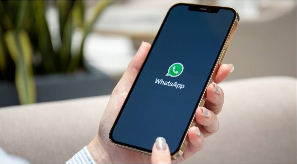 whatsapp-in-yeni-versiyasinda-dizayn-yenilenmesi-bash-verib