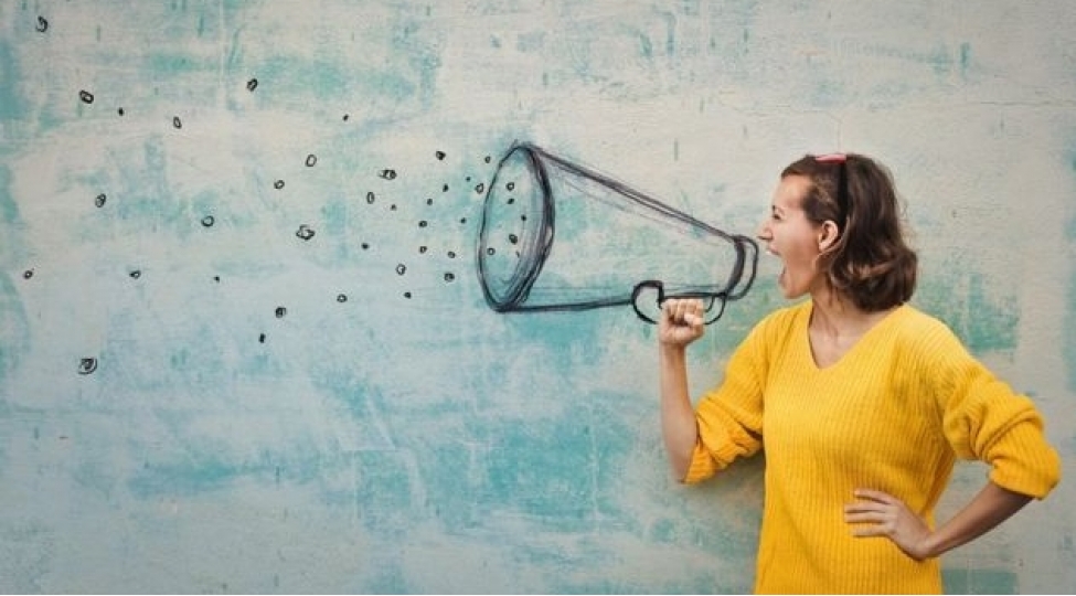 sesinizden-xoshunuz-gelmir