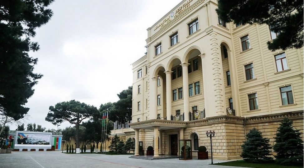 heyder-eliyev-adina-herbi-institut-ve-herbi-idareetme-institutu-yaradilib