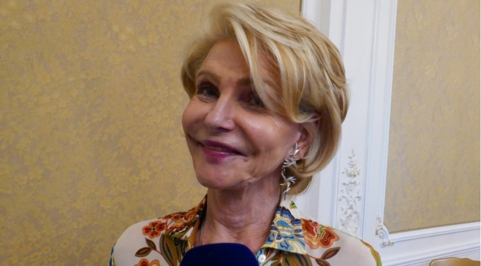 hedva-ser-mugamin-yeniden-parisde-seslenmesine-chox-sevindim