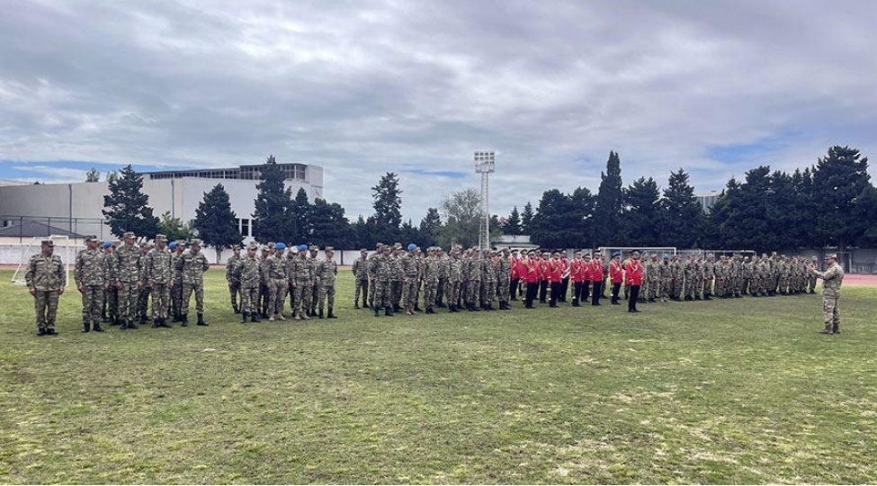 herbi-qulluqchular-arasinda-atletika-uzre-yarishlar-kechirilib-foto