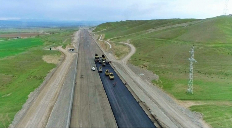 horadiz-cebrayil-zengilan-agbend-yolunun-tikintisi-ile-bagli-video-yayimlanib-video