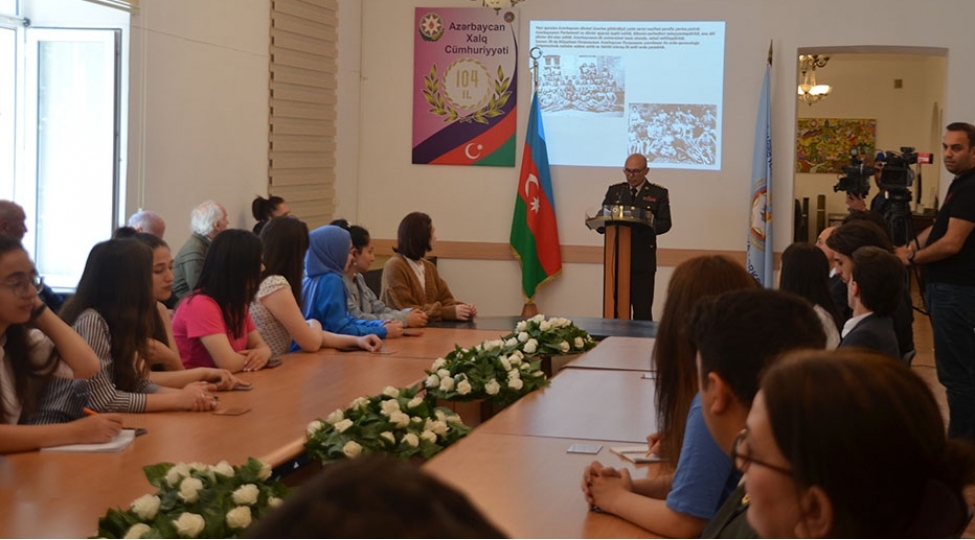 musteqillik-gunu-munasibetile-azerbaycan-ordusunda-silsile-tedbirler-kechirilib