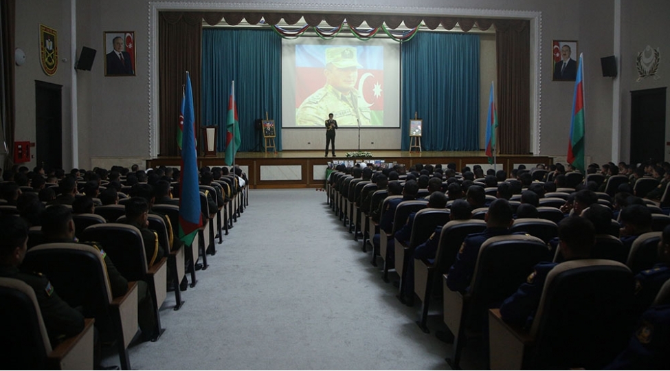 shehidlerin-xatiresine-hesr-olunan-anim-merasimleri-kechirilib-3