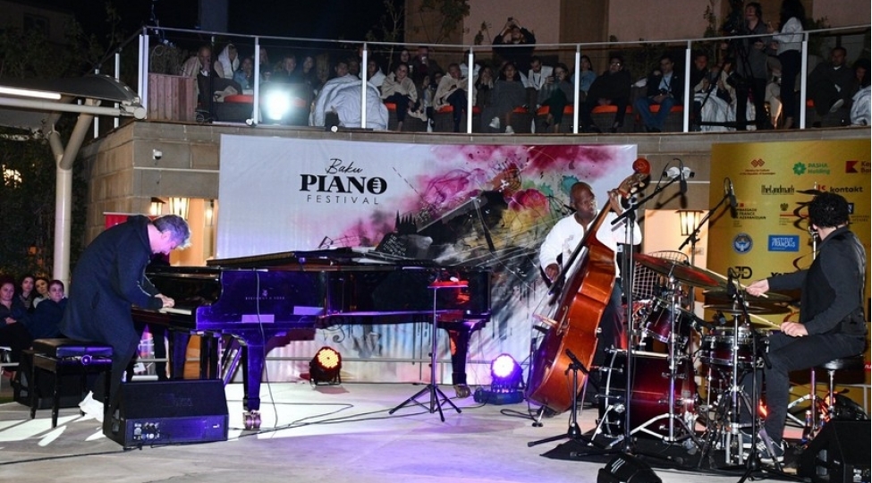 i-baki-beynelxalq-piano-festivali-basha-chatib-foto