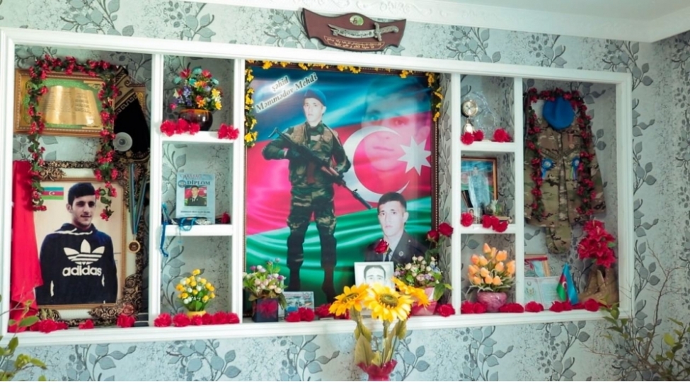daha-bir-shehid-ailesinin-meishet-sheraiti-yashat-fondu-terefinden-yaxshilashdirilib-video
