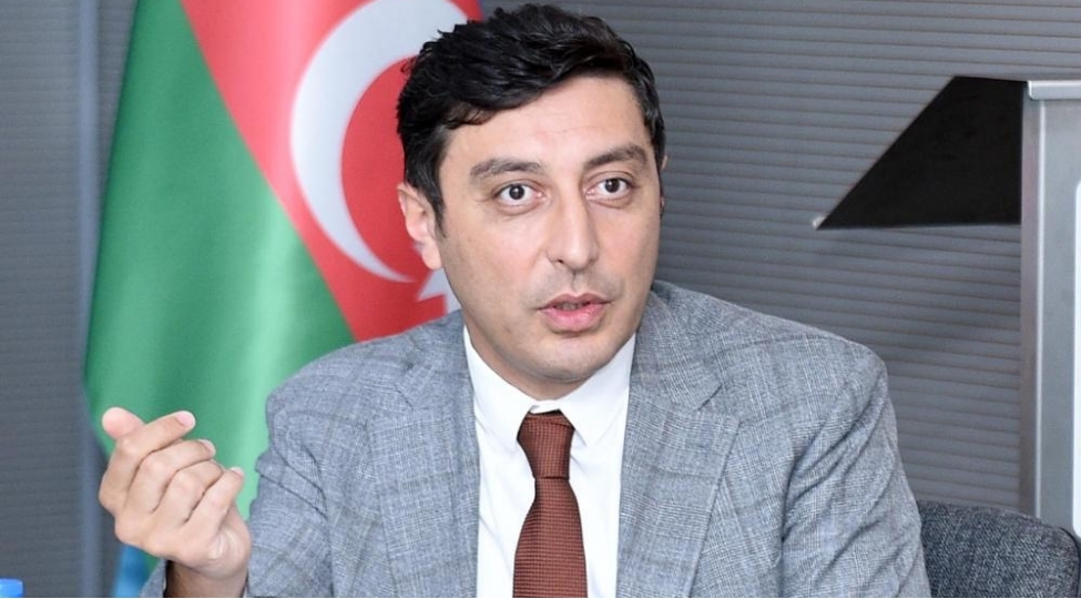 ferid-qayibov-baki-sheher-halqasinin-chagirishina-qoshulub-ishe-piyada-gedib