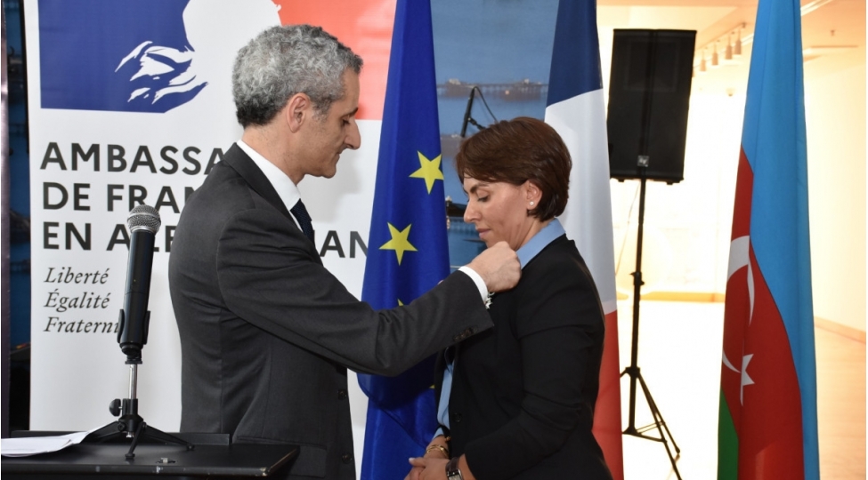 azerbaycan-fransa-ticaret-palatasinin-sedri-fransanin-ordeni-ile-teltif-edilib-foto