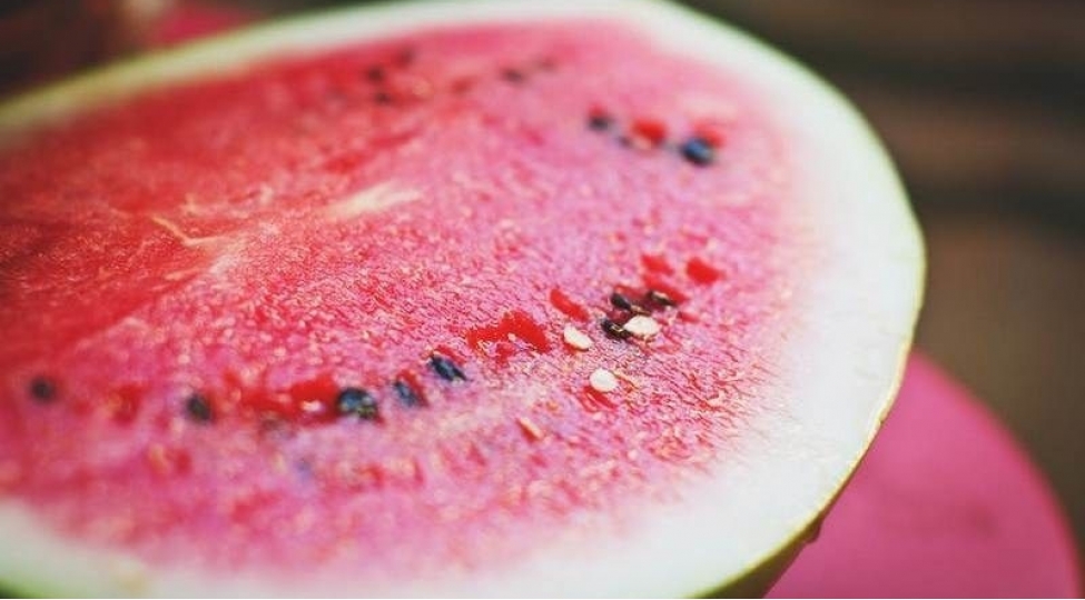 indi-satilan-qarpizlarda-gizli-tehluke