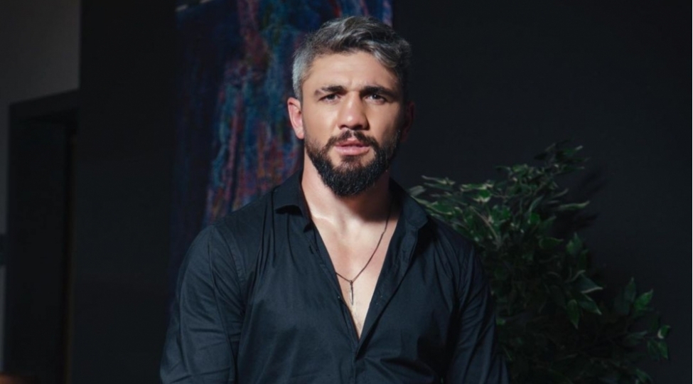 perviz-survivordan-ne-qeder-qazanib