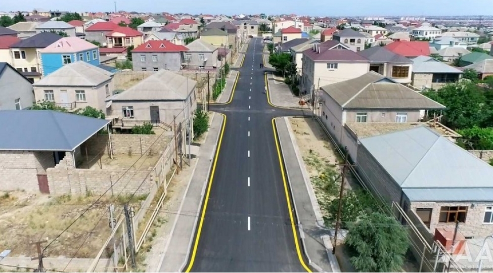 yeni-suraxani-qesebesinde-merkezi-kuchenin-temiri-basha-chatib-fotovideo