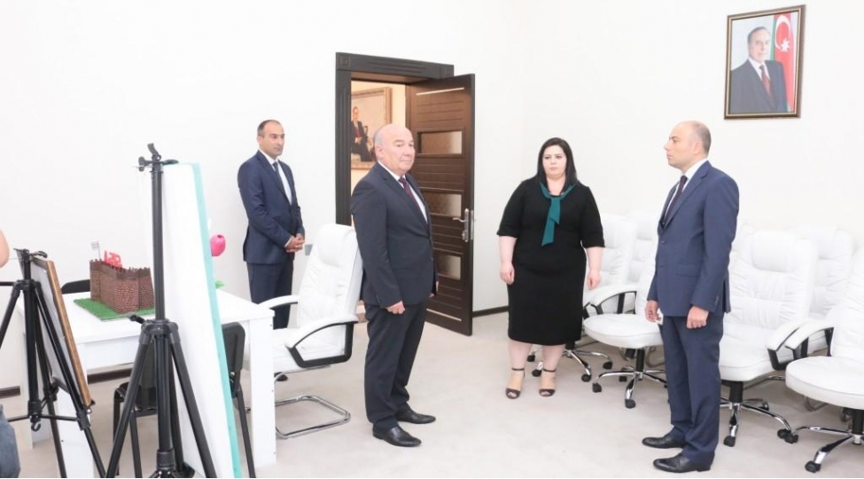 medeniyyet-naziri-beyleqanda-medeniyyet-muessiselerine-baxish-kechirib