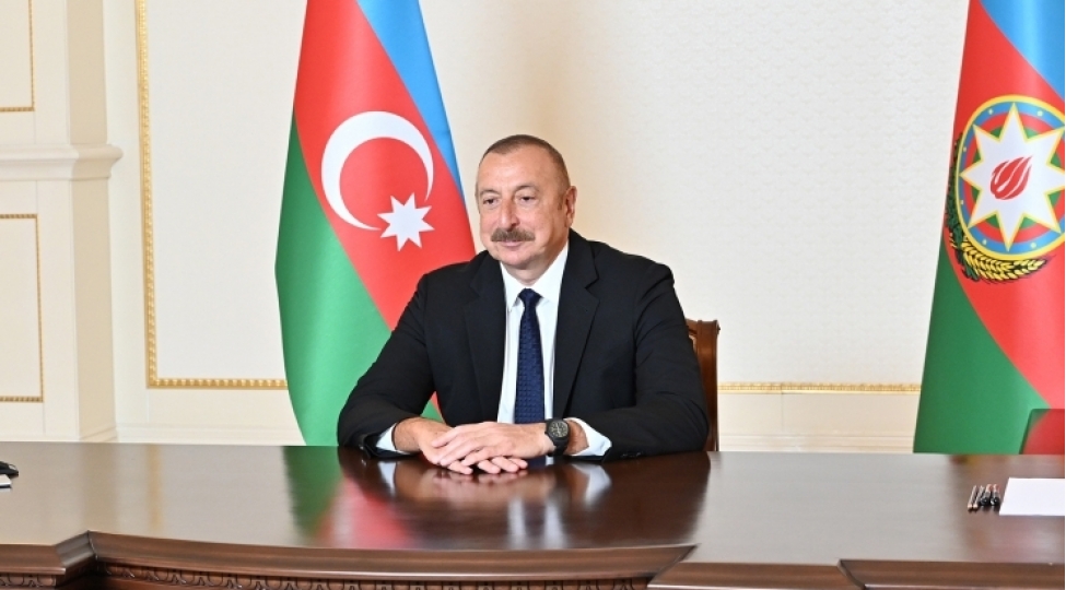 prezident-ilham-eliyev-mudafie-nazirliyinin-herbi-qulluqchularini-teltif-etdi