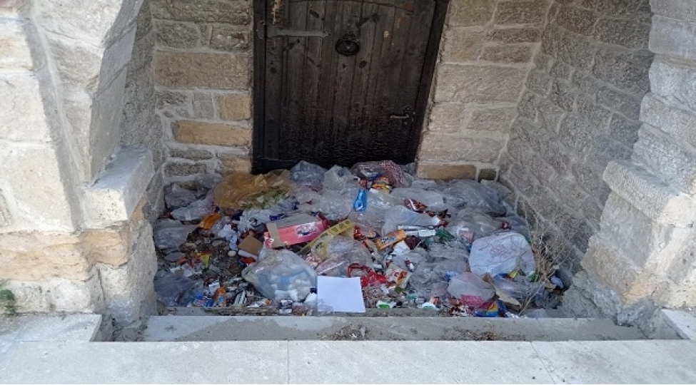 tarixi-abide-niye-zibilliye-chevrilib-foto
