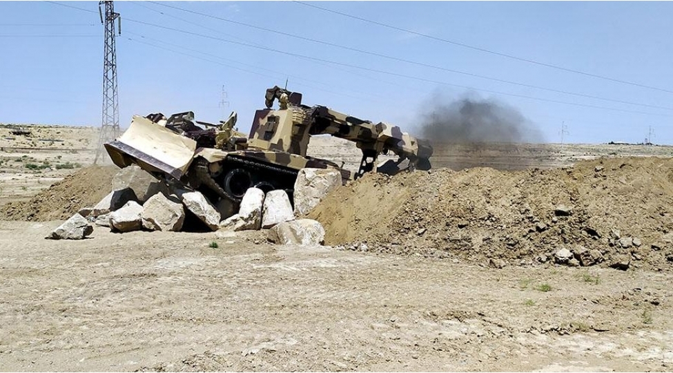 turkiye-mutexessisleri-azerbaycan-herbchileri-uchun-minatemizleme-kursu-kechir