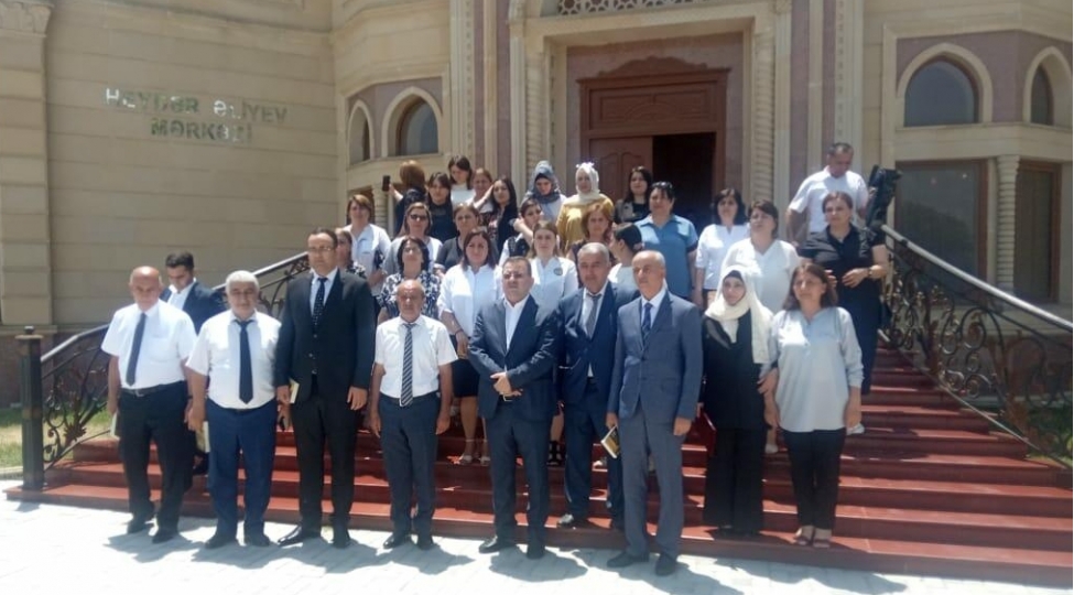 shirvan-sheher-heyder-eliyev-merkezinde-yazichi-publisist-yunus-oguzla-gorush-kechirilib-foto