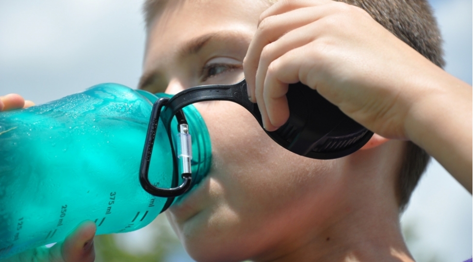 plastik-maddeler-artiq-damarlarimizda