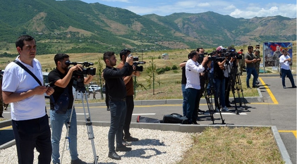 silahli-quvveler-gunu-munasibetile-media-turlar-teshkil-olunub-foto