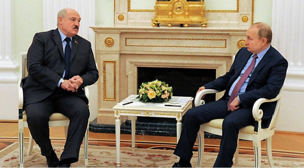 lukashenko-putinden-komek-istedi