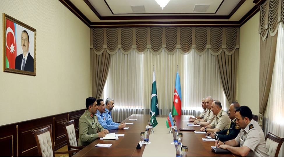 azerbaycan-pakistan-herbi-emekdashligi-muzakire-edilib