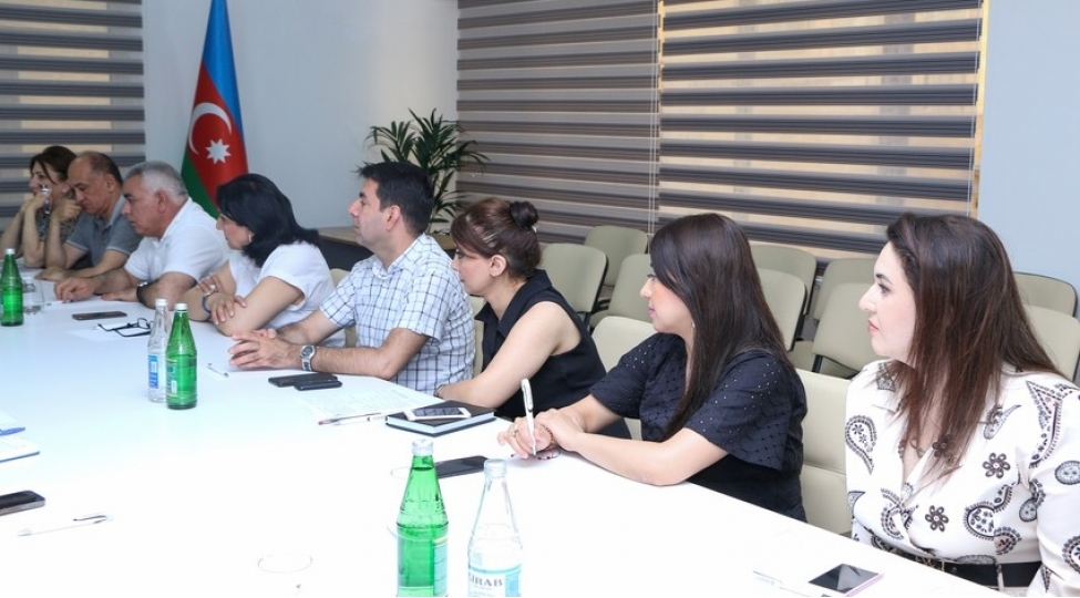 ifachilarin-nitqinde-dilimize-yad-intonasiyalar-movcuddur